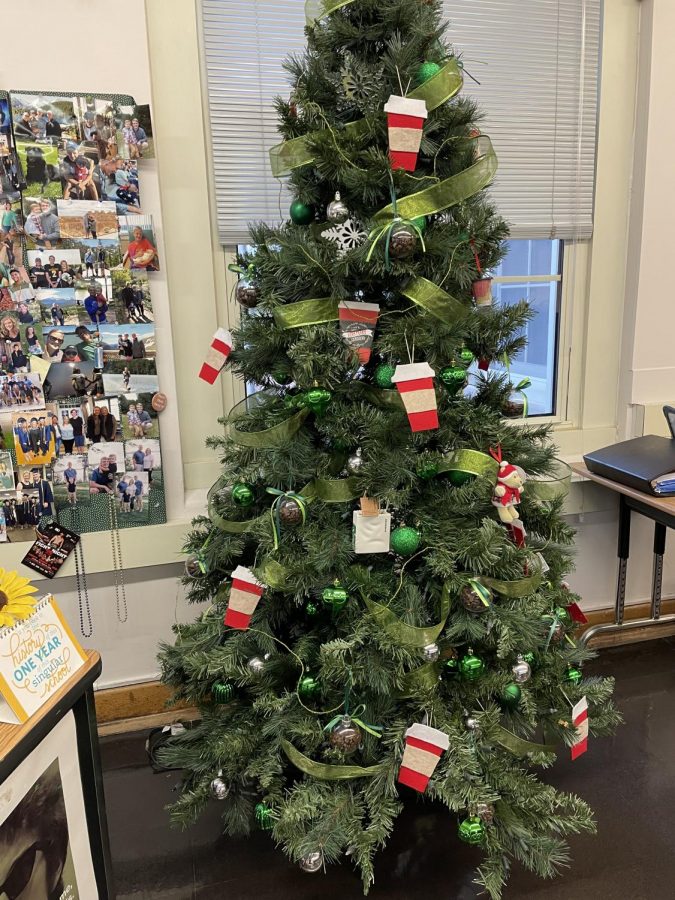 Publications+teacher+Jennifer+Drews+Starbucks+tree+is+one+of+three+trees+in+her+room.+Many+teachers+broke+out+their+holiday+decorations+to+help+celebrate+the+season.