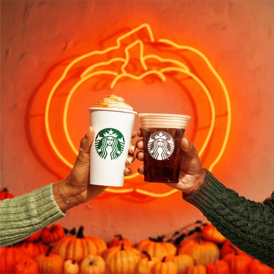 Starbucks+advertises+their+new+fall+flavors.+The+drink+to+the+left+is+the+pumpkin+spice+latte%2C+which+is+the+one+I+tried+out%21