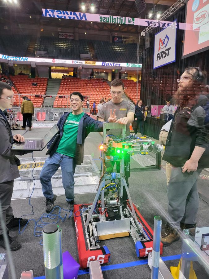 Robotics+team+heads+to+competitions