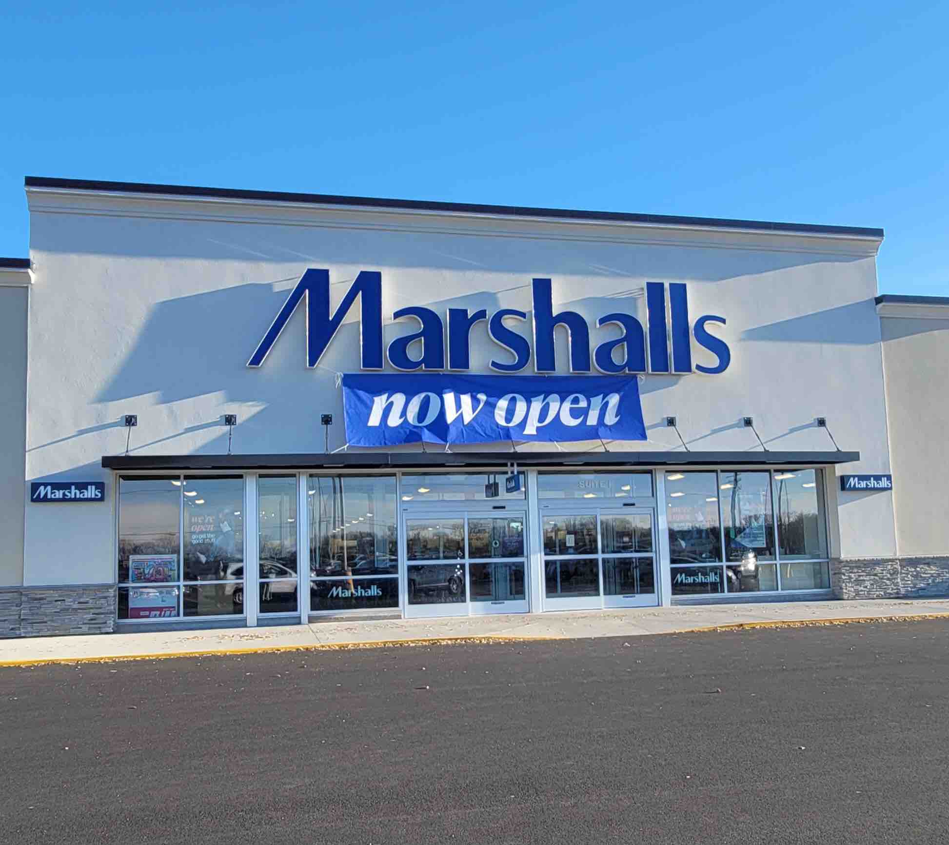 New stores arrive in Sterling