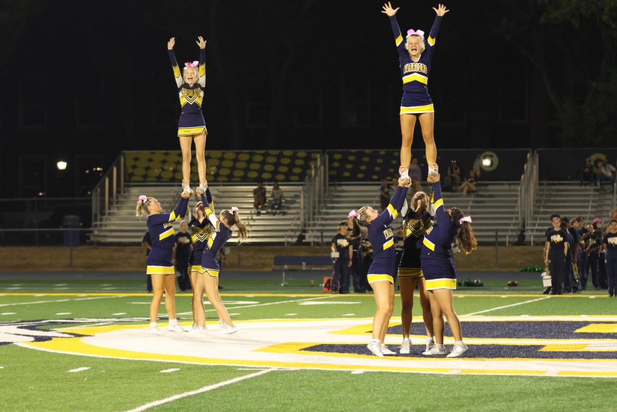 Competition cheer returns