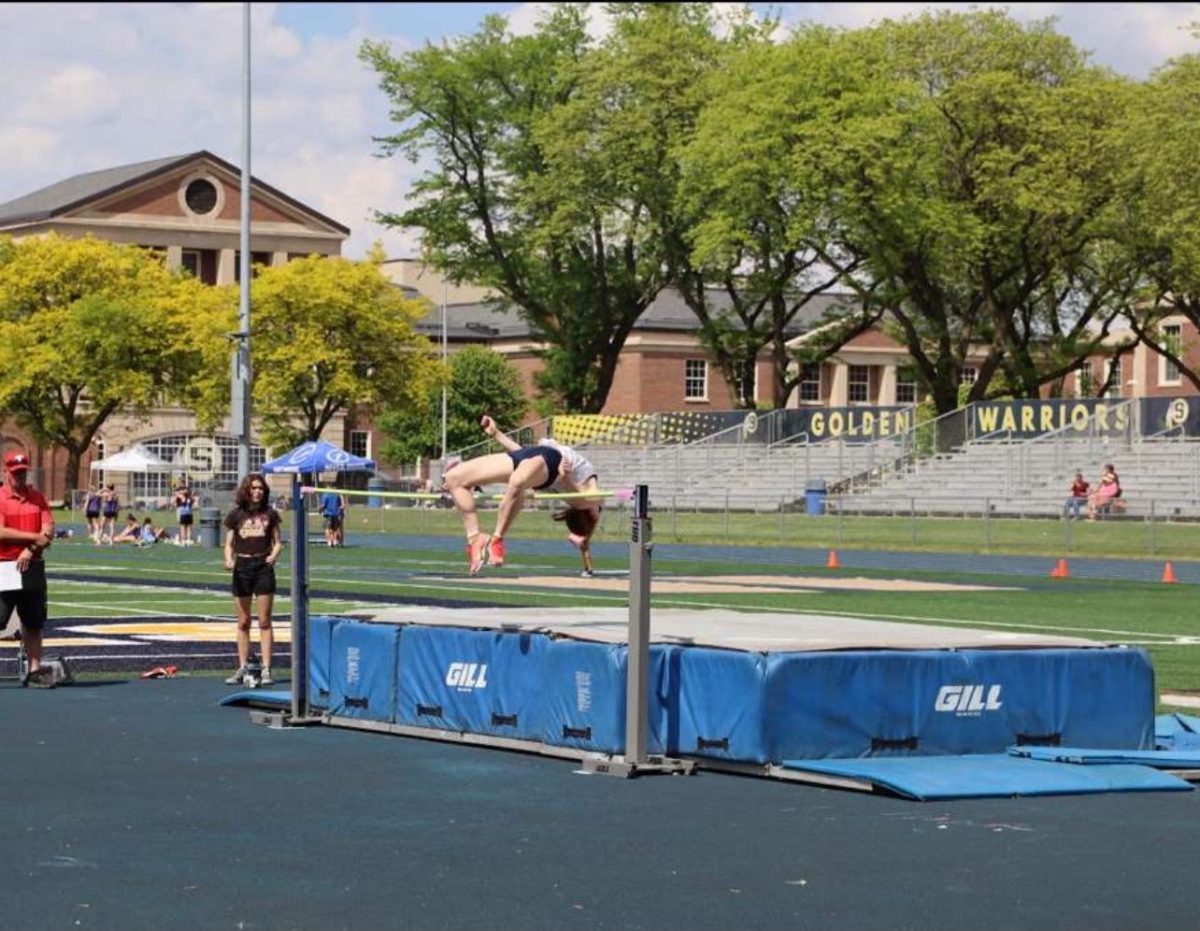 Ryan Commits to Loras College