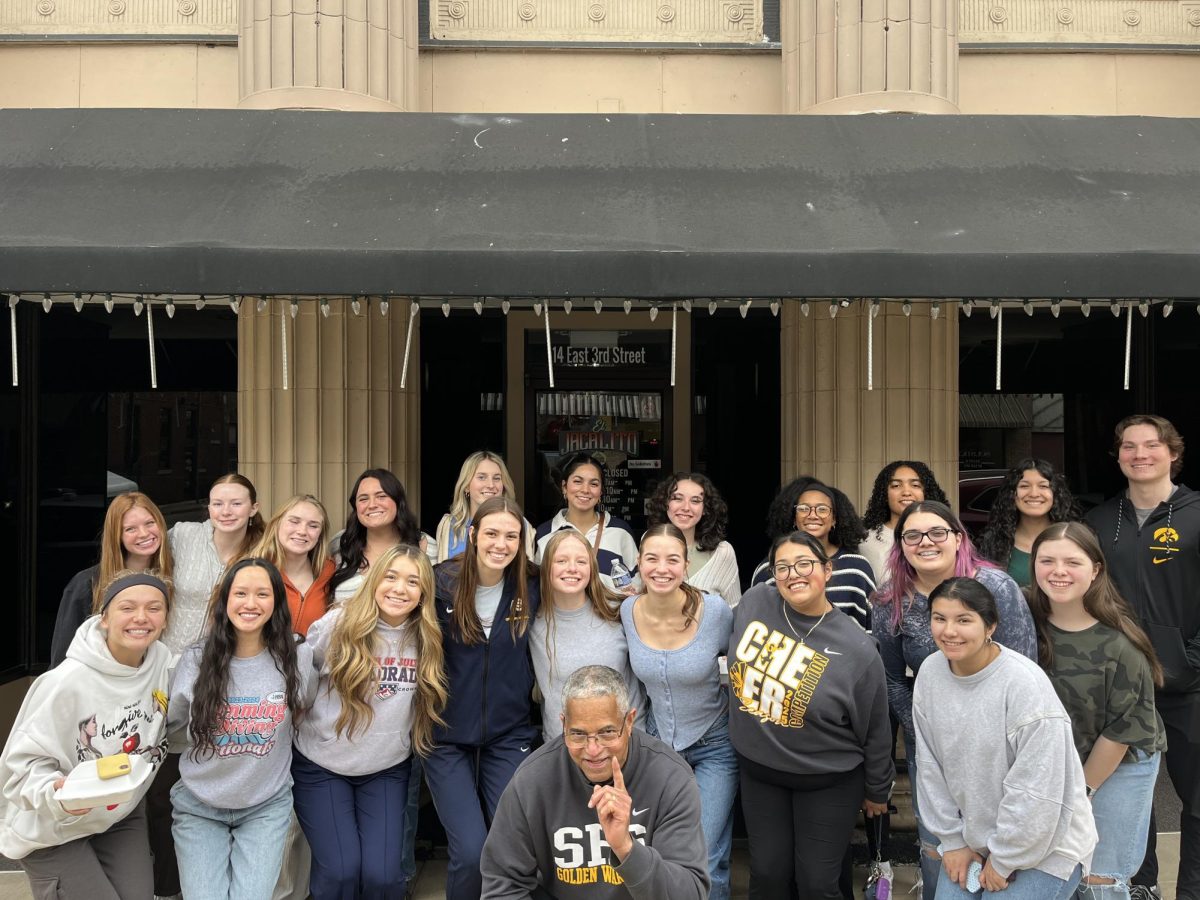 Spanish 4 Takes A Trip To El Jacalito