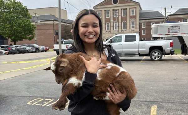 S.H.S. hosts Farmapalooza